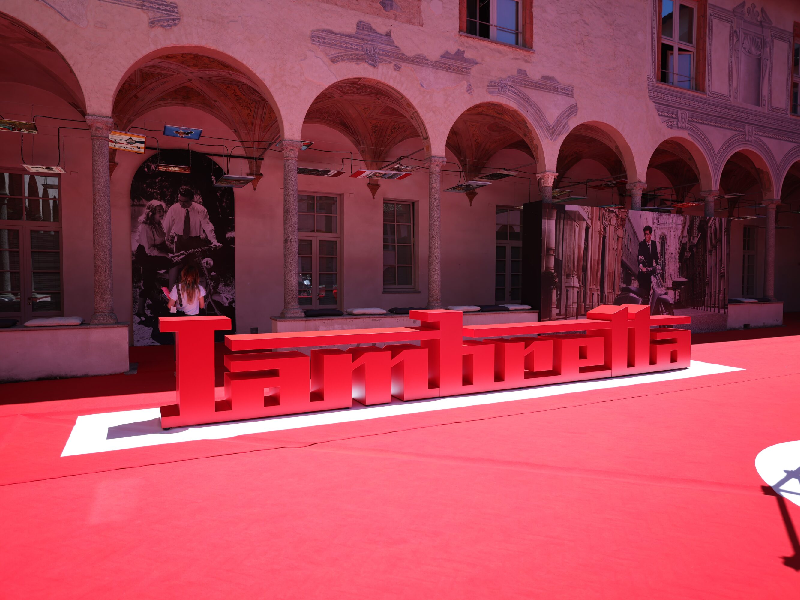 Insegna Lambretta